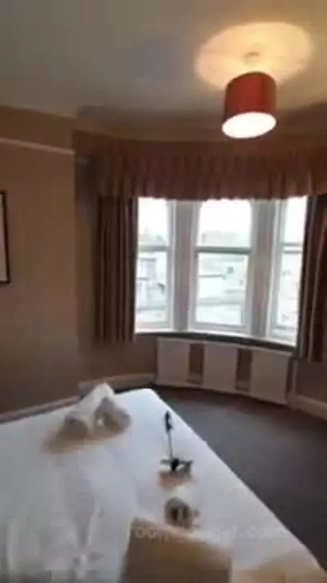 thesuiteescape post preview