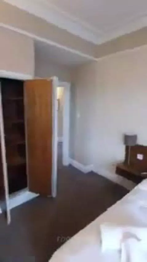 Executive Double Room bed picture #12
