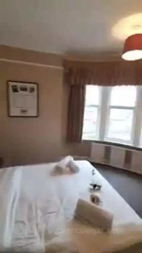 Executive Double Room bed picture #6