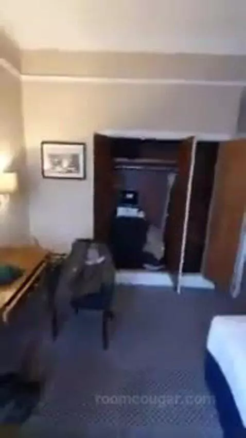 Executive Double Room bed picture #10