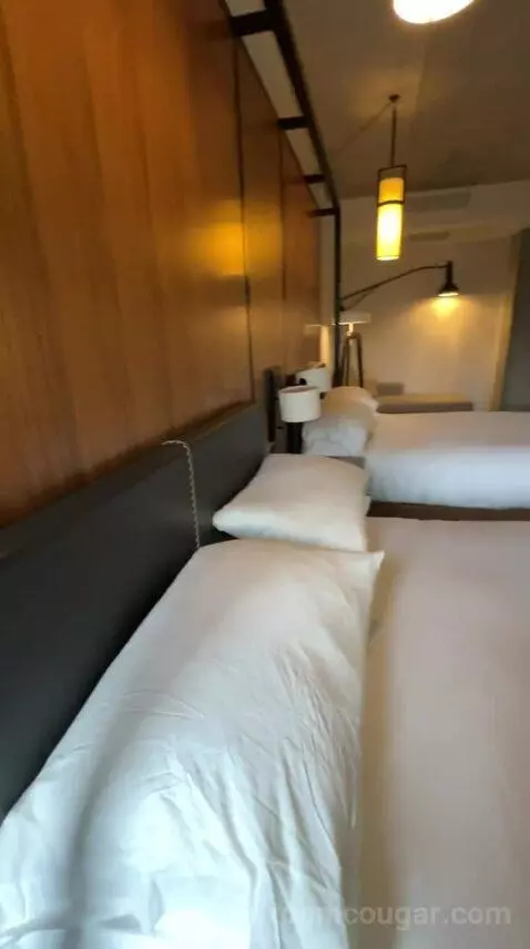 Premium Queen Room with Two Queen Beds (#528) bed picture #11