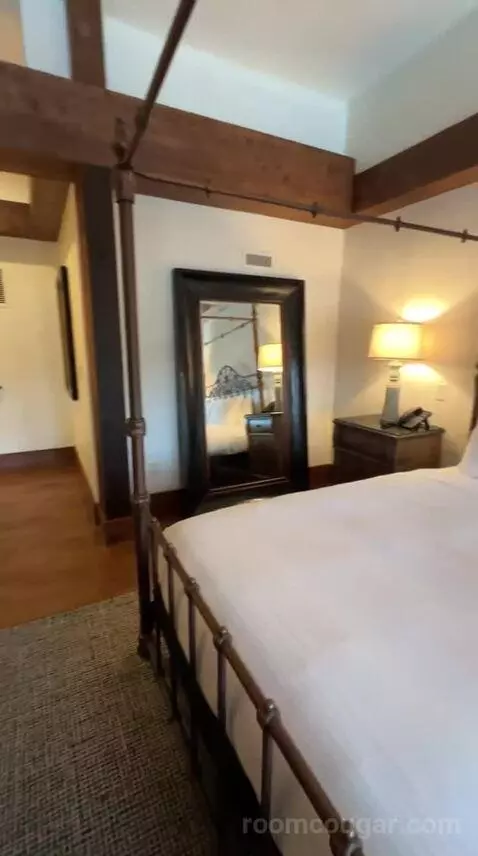 Two Story Villa (#304) bed picture #11