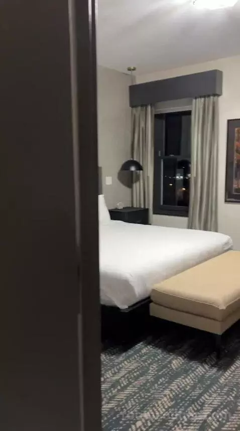 King Room with Mountain View (#613) bed picture #5