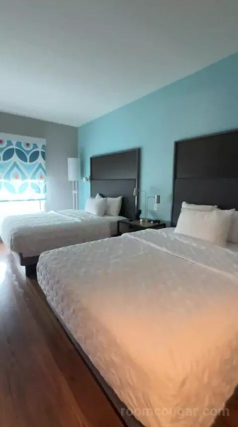 Queen Room with Two Queen Beds - Hearing Access (#505) bed picture #3