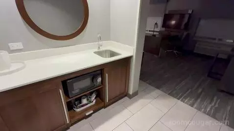 One Bedroom King Suite (#228) picture #1