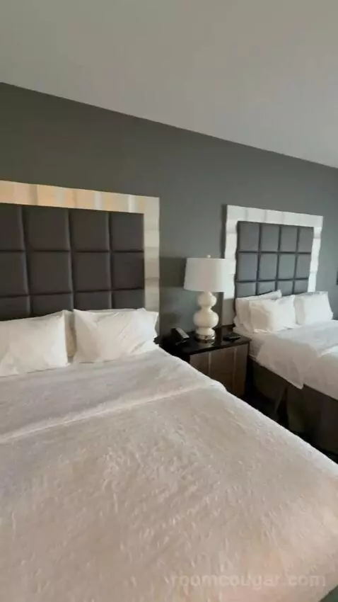 Queen Room with Two Queen Beds (4 Adults) (#428) bed picture #2