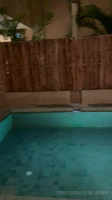 Deluxe Double or Twin Room with Pool View (B107) view picture #5