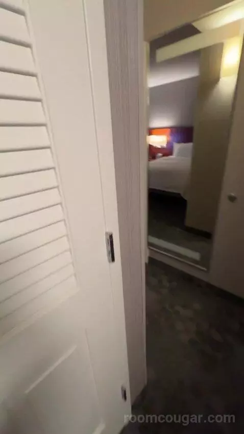 Queen Room with Two Queen Beds (#412) bed picture #6