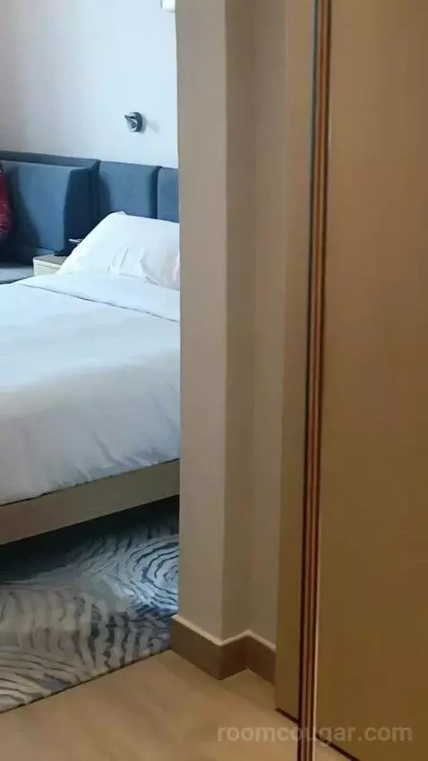 Double Room with Two Double Beds and Sea View (#6018) bed picture #1