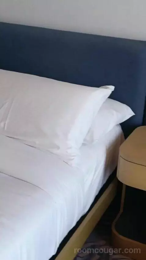 Double Room with Two Double Beds and Sea View (#6018) bed picture #10
