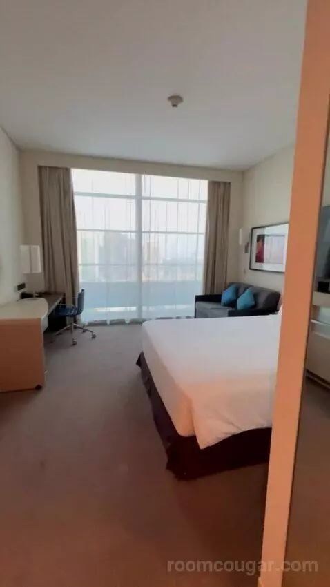 Superior Queen Room with Sofa (#1010) picture #7