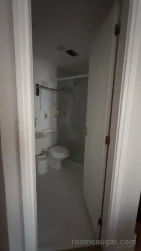 Superior Apartment with Double Bed (#0910) bathroom picture #9