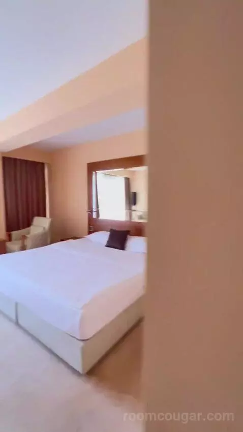 Deluxe Double Room with Balcony (#201) bed picture #5