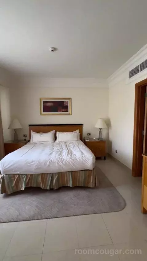 Standard (#1912) bed picture #4
