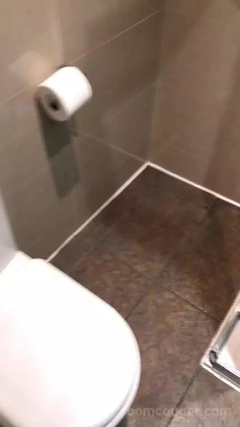 Family Room (#701) bathroom picture #6