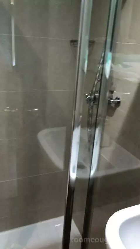 Family Room (#701) bathroom picture #7