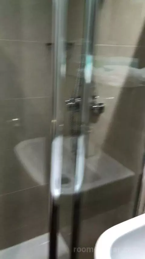 Family Room (#701) bathroom picture #8