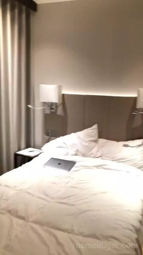 Executive Studio with Kitchenette (#501) bed picture #3