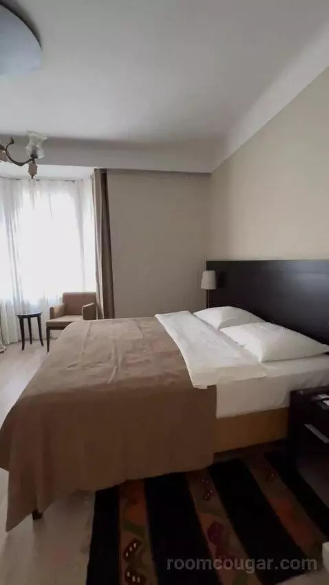 Superior Double Room (#721) bed picture #6