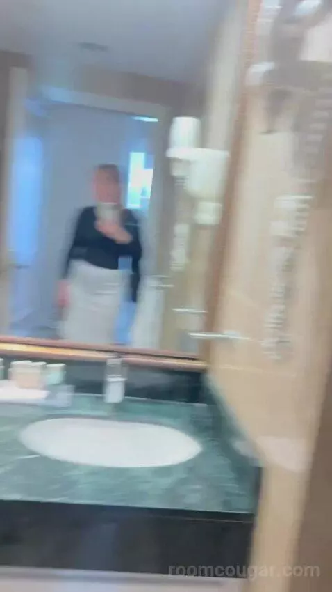 Deluxe Double Room bathroom picture #10