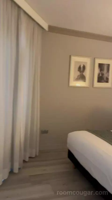 Deluxe Double Room bed picture #1