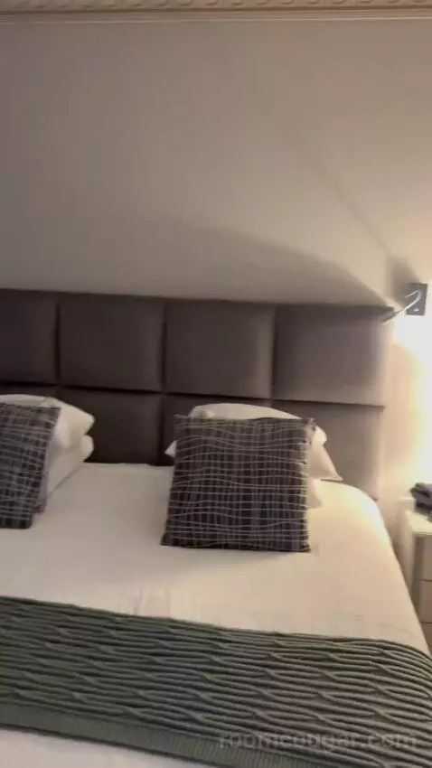 Deluxe Double Room bed picture #6