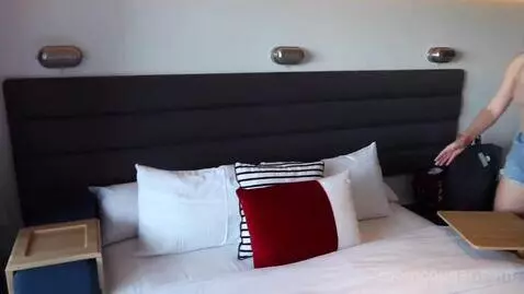 Balcony Cabin (10126Z) bed picture #1