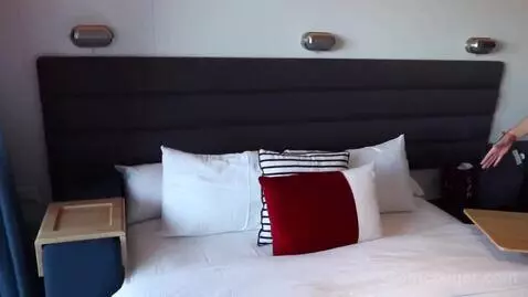 Balcony Cabin (10126Z) bed picture #3
