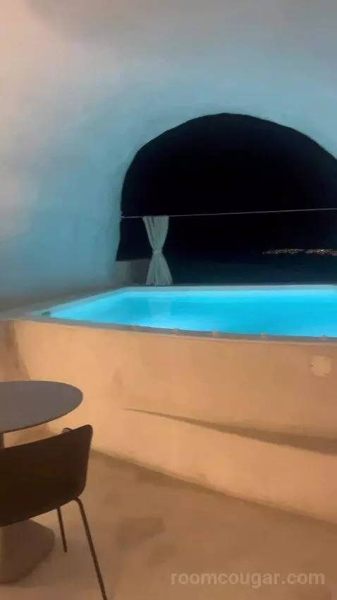 Divine Grand Suite with Private Jacuzzi-Caldera View (#111) view picture #1