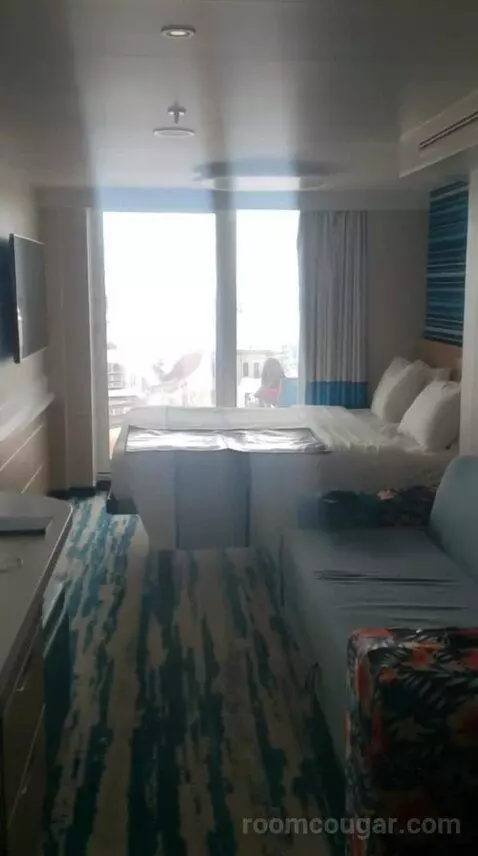 Balcony Cabin (#12357) bed picture #5