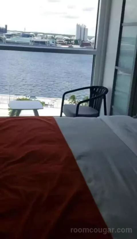 Infinite Veranda (#10270) view picture #1