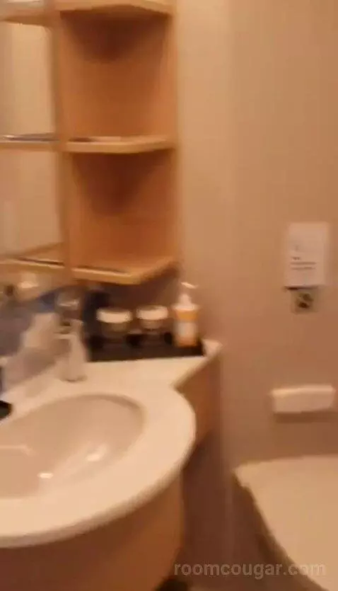 Jr Suite (#12636) bathroom picture #2