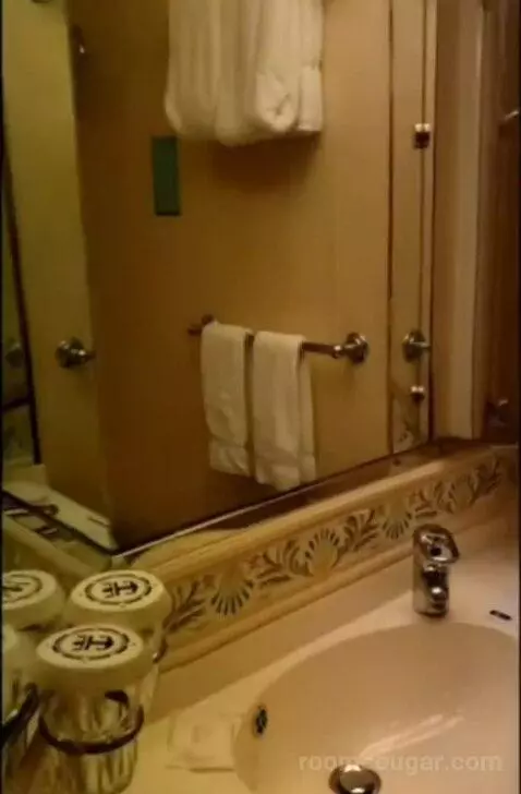 Balcony Cabin (#9642) bathroom picture #11