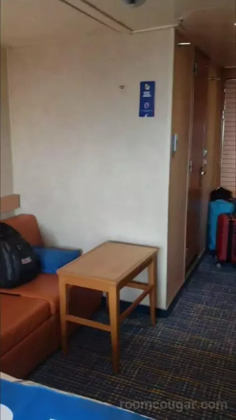 Balcony Cabin (#9729) picture #5