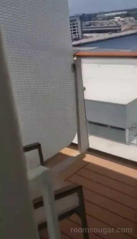 Balcony Cabin (Aqua Class  ) view picture #11