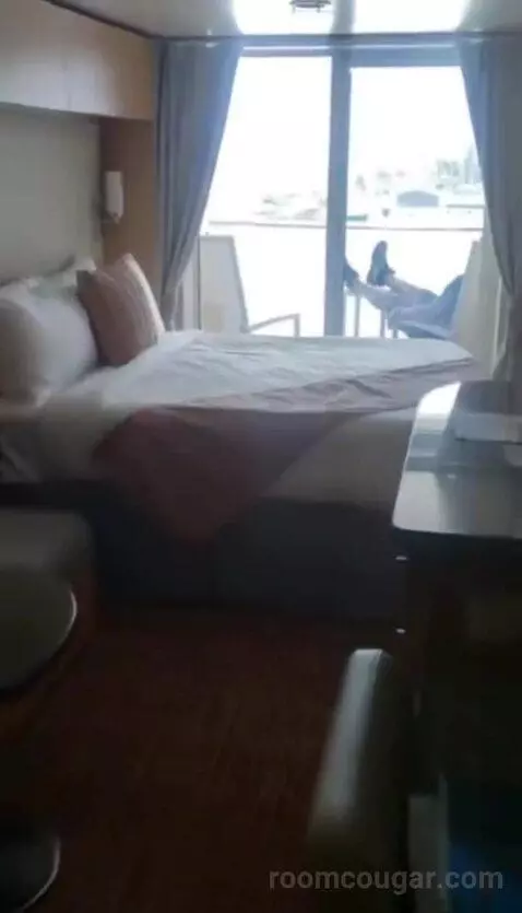 Balcony Cabin (Aqua Class  ) bed picture #1