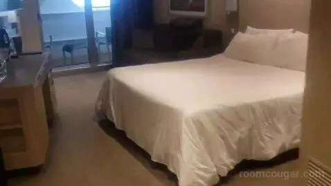 Suite (#14002) bed picture #5