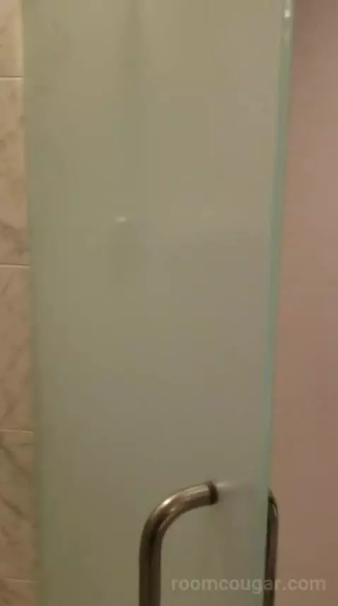 Stay Well 2 Queens (#19053) bathroom picture #2