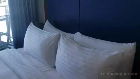 Balcony Cabin (#10680) bed picture #4
