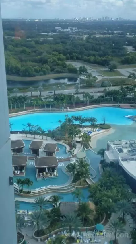 King Room with Pool View (#12013) view picture #2