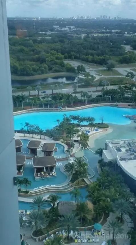 King Room with Pool View (#12013) view picture #4