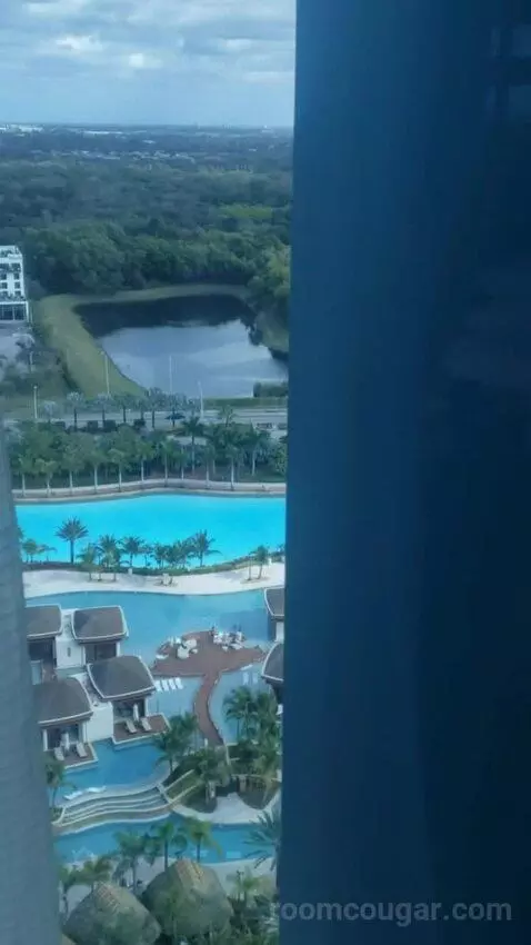 King Room with Pool View (#12013) picture #22