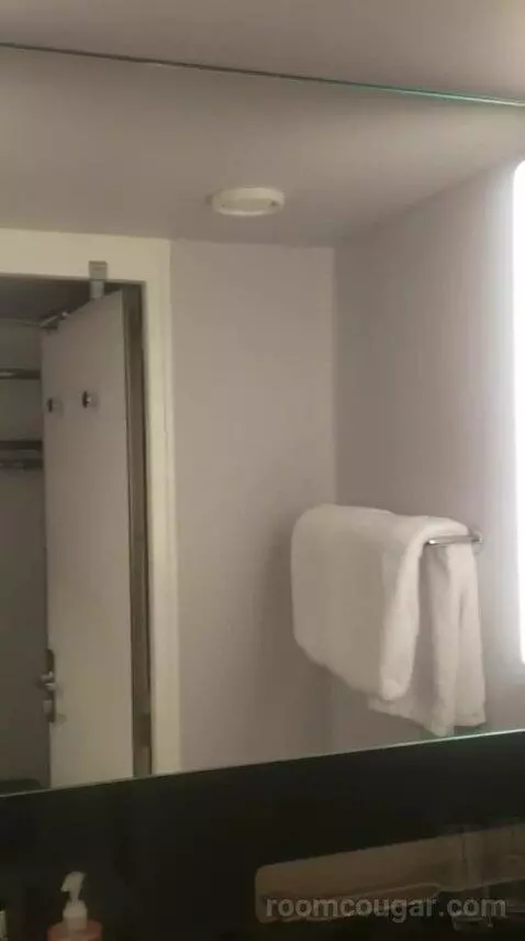 Insider (13242M) bathroom picture #5