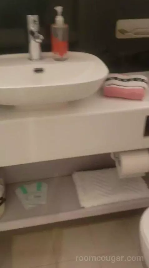 Insider (13242M) bathroom picture #9