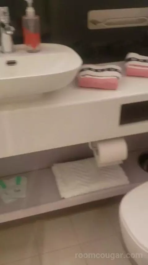 Insider (13242M) bathroom picture #10