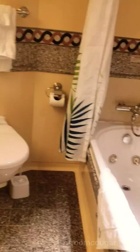 Suite (#7333) bathroom picture #6