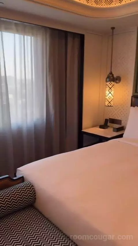 Classic King Room - Accessible (#1501) bed picture #12