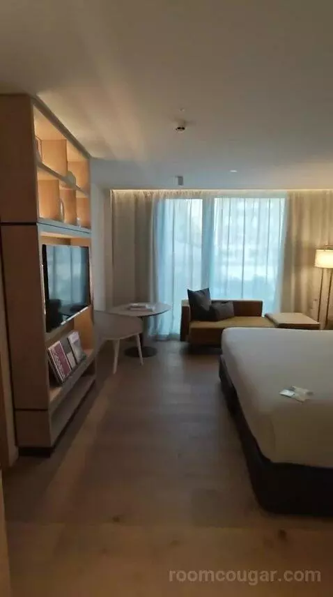 Standard Me Room with Patio View view picture #3