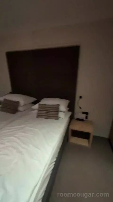 Double (#216) bed picture #8