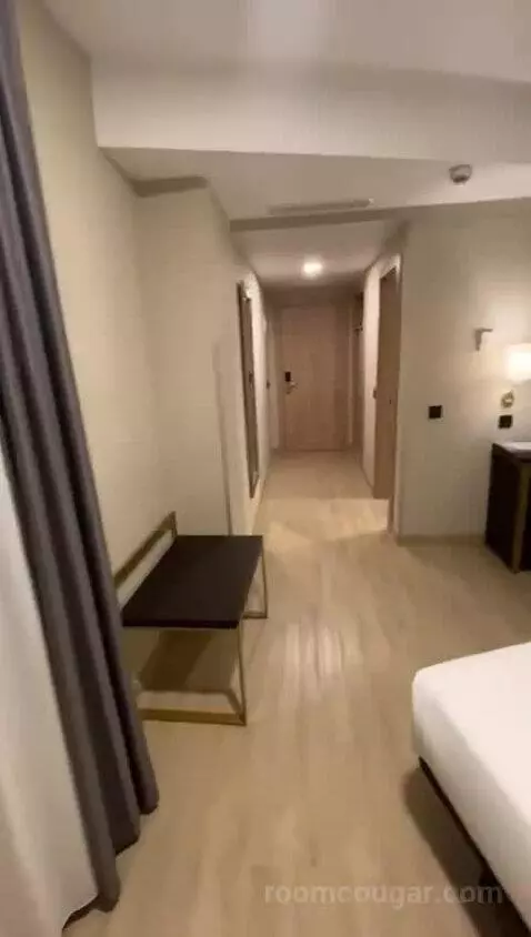 Economy Room bed picture #8